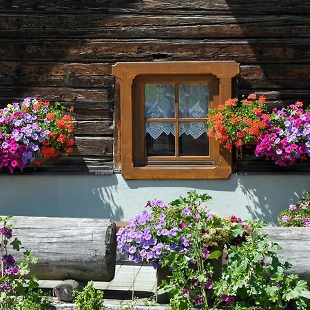 Holiday home Selbstversorgerhaus Herisch