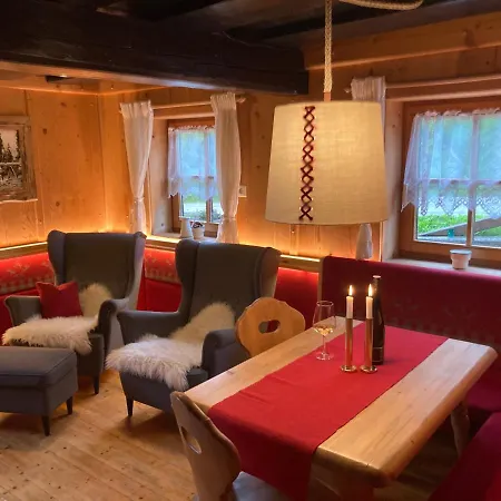 Selbstversorgerhaus Herisch Holiday home Schladming