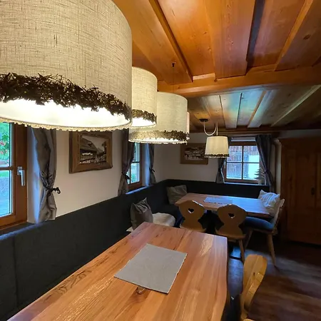 Holiday home Selbstversorgerhaus Herisch *