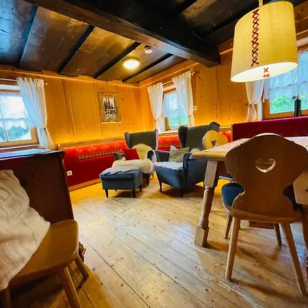 Selbstversorgerhaus Herisch Holiday home *