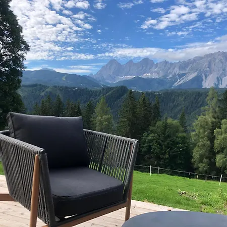 Holiday home Selbstversorgerhaus Herisch *