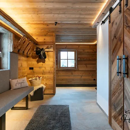 Selbstversorgerhaus Herisch Дом отдыха Шладминг