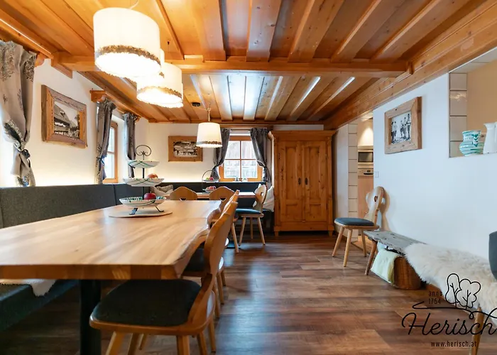 Selbstversorgerhaus Herisch Hébergement de vacances *